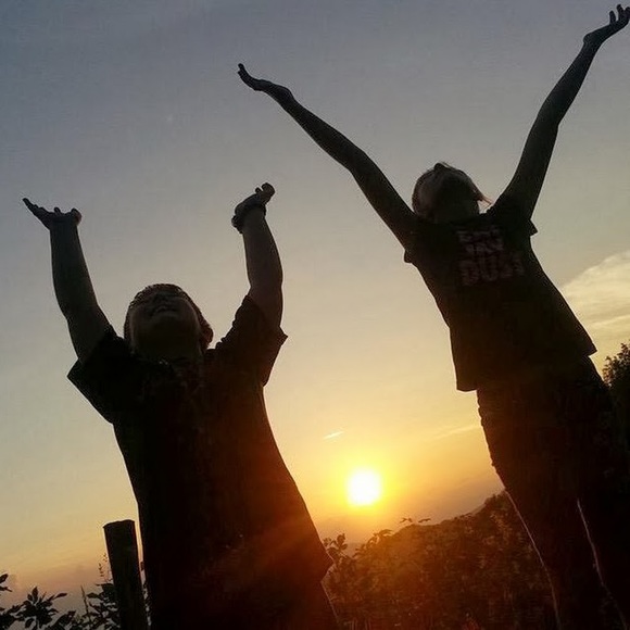 Meet your Posher, Splendid Khaos! - Picture 1 of 2